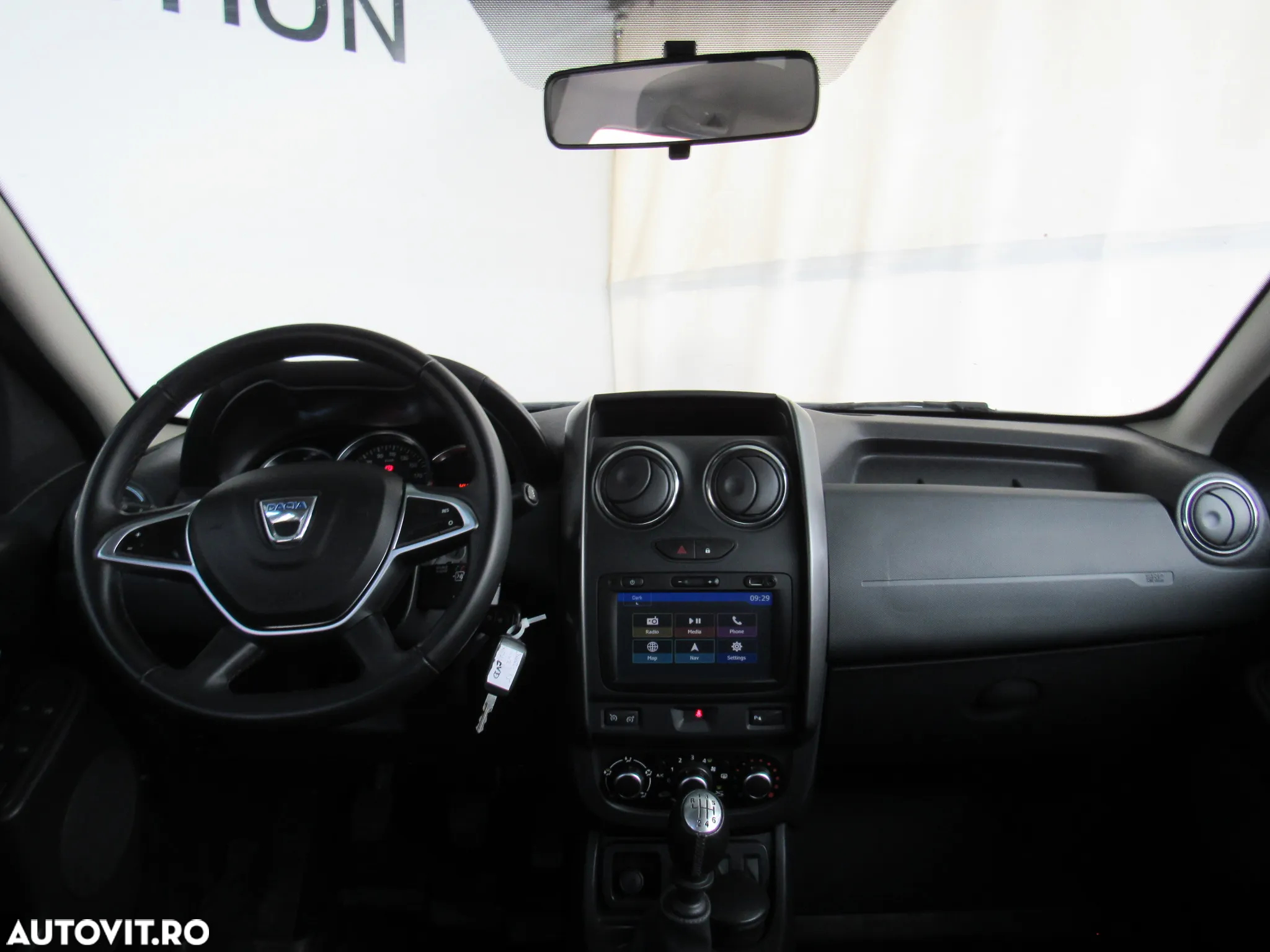 Dacia Duster 1.5 dCi 4x2 Laureate - 3