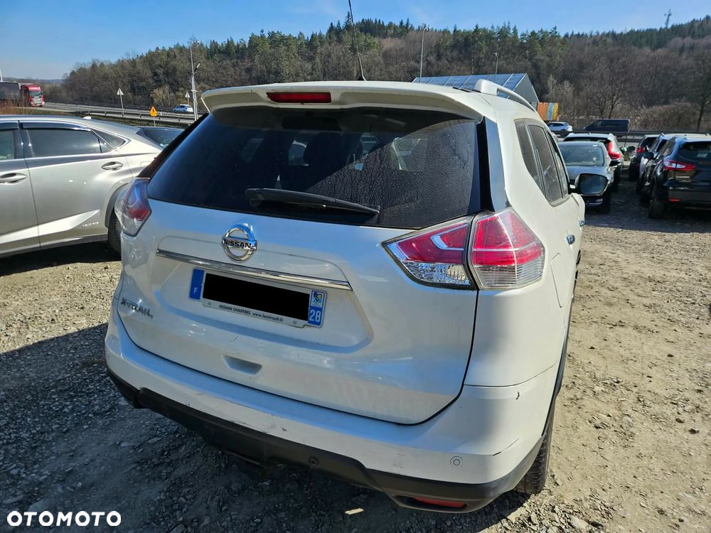 Nissan X-Trail 1.6 DCi N-Connecta - 16