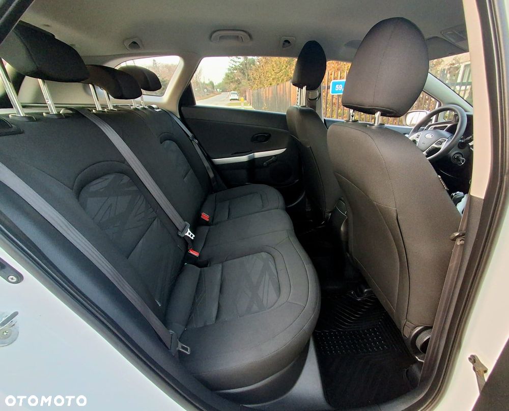 Kia Ceed 1.6 CRDi L - 14