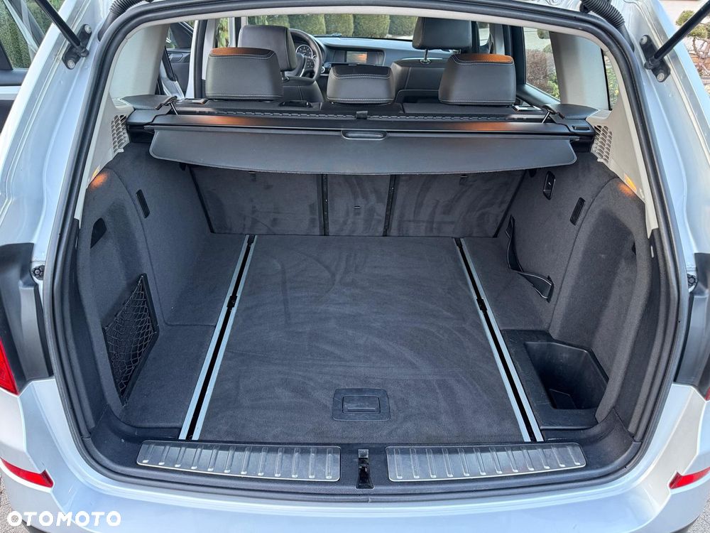 BMW X3 xDrive20d - 27