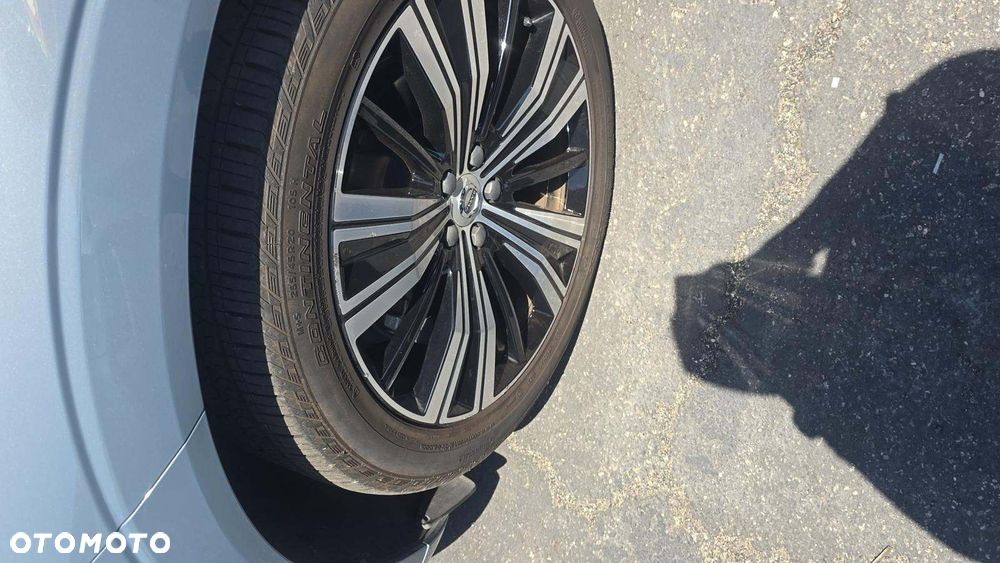 Volvo XC 60 B5 B AWD Plus Bright - 20