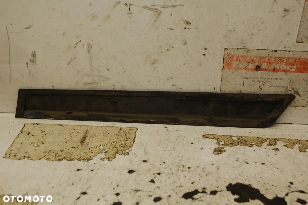 LISTWA BŁOTNIKA PRAWY TYŁ TYLNA 24461112 OPEL ASTRA III H 3D Z168 - 2