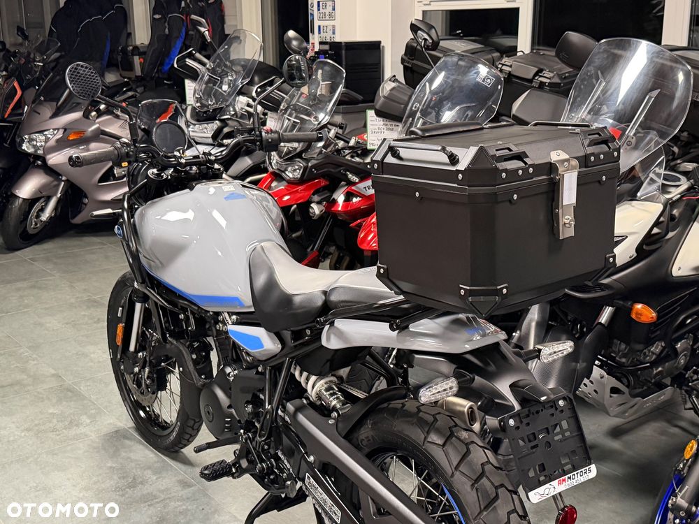 Royal Enfield Himalayan - 32