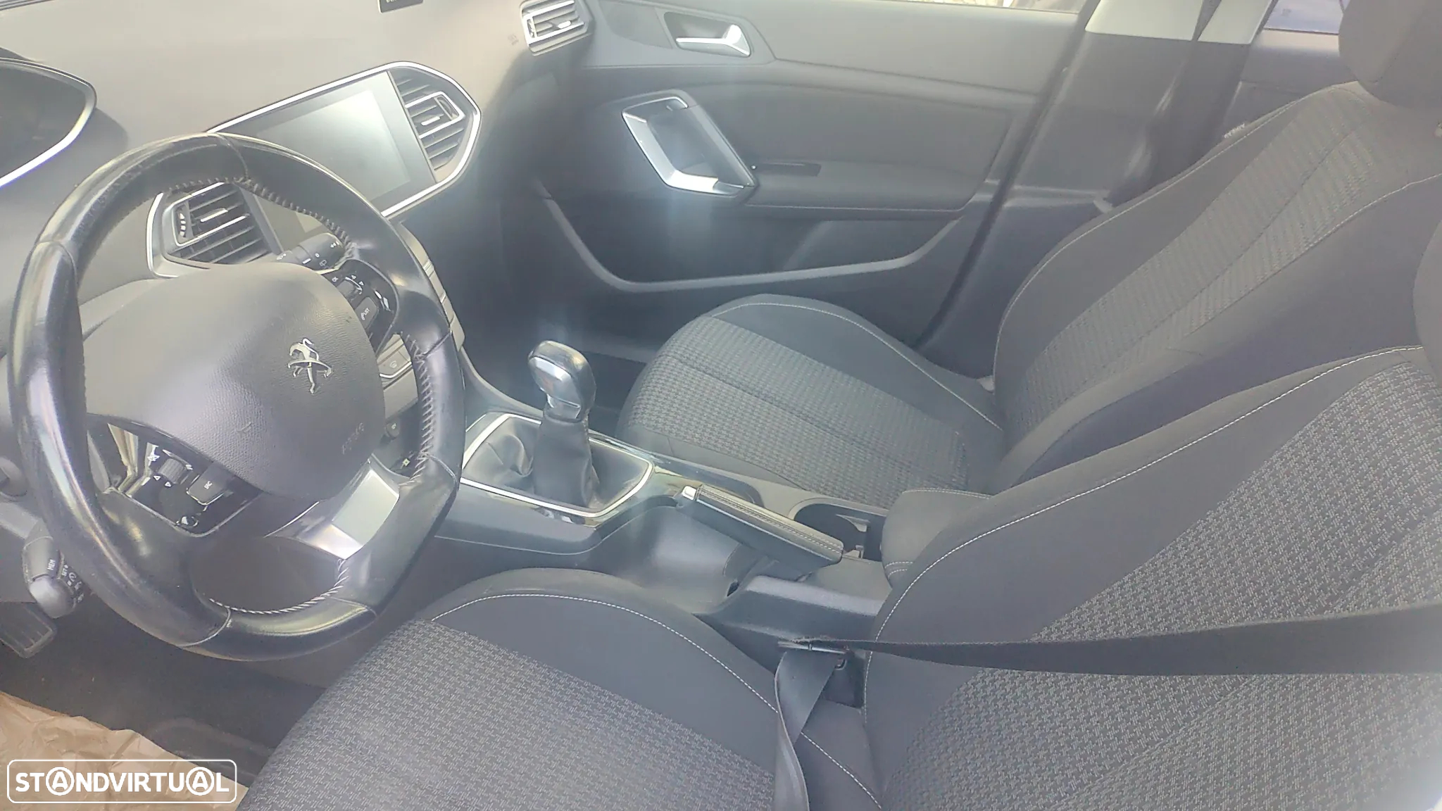 Peugeot 308 SW - 7
