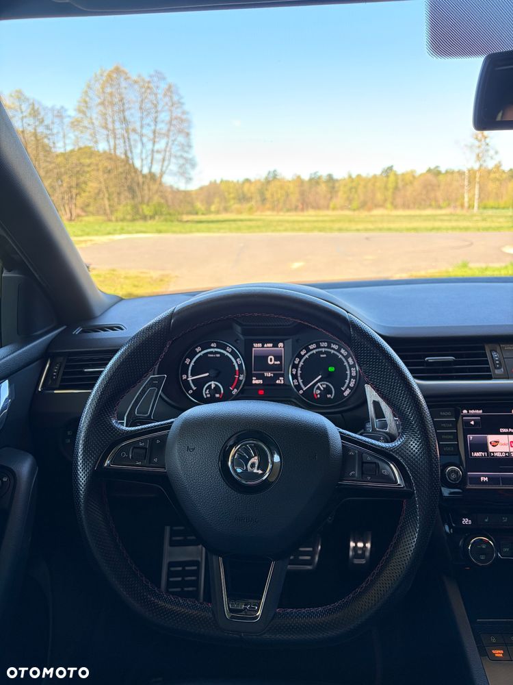 Skoda Octavia 2.0 TSI (Green tec) DSG RS - 14