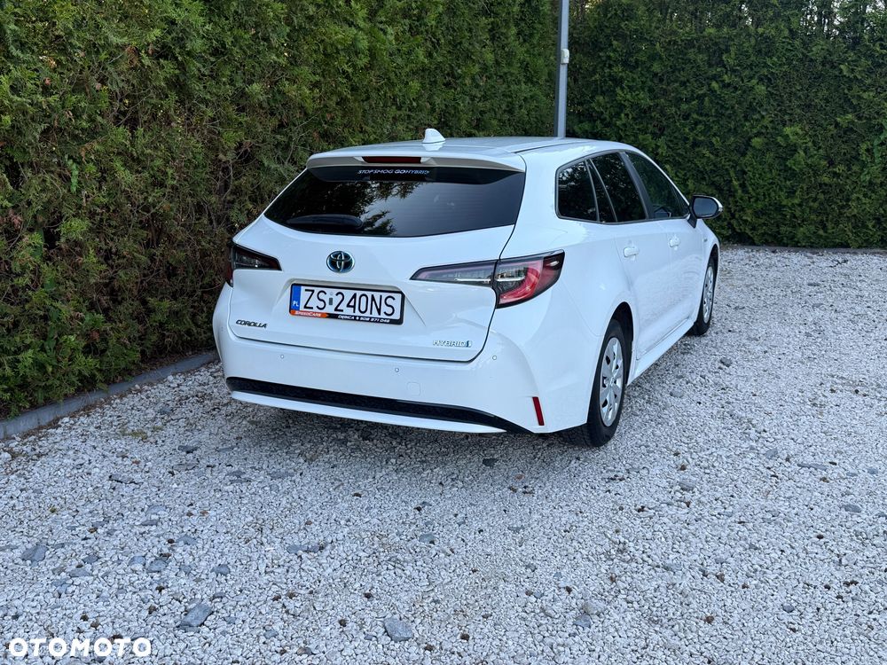 Toyota Corolla - 5