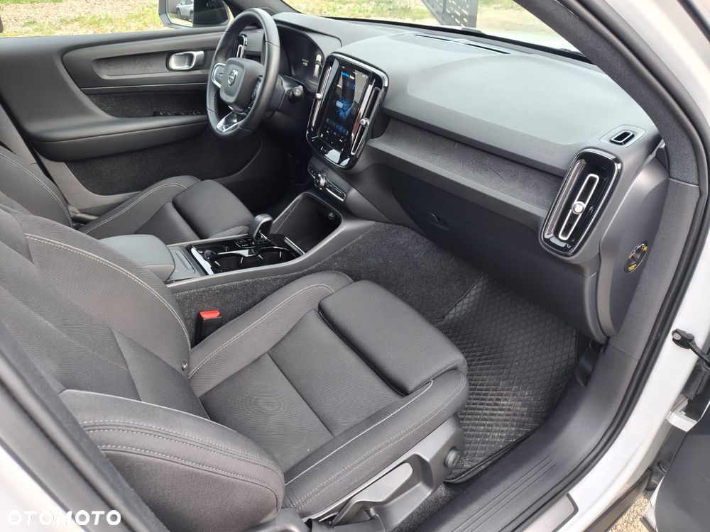 Volvo XC 40 Recharge 69 kWh Single Motor Core - 17