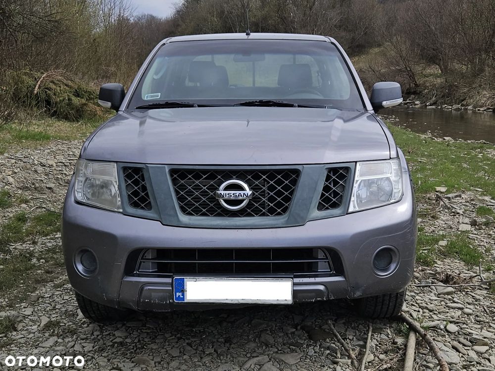 Nissan Navara 2.5 D XE - 3
