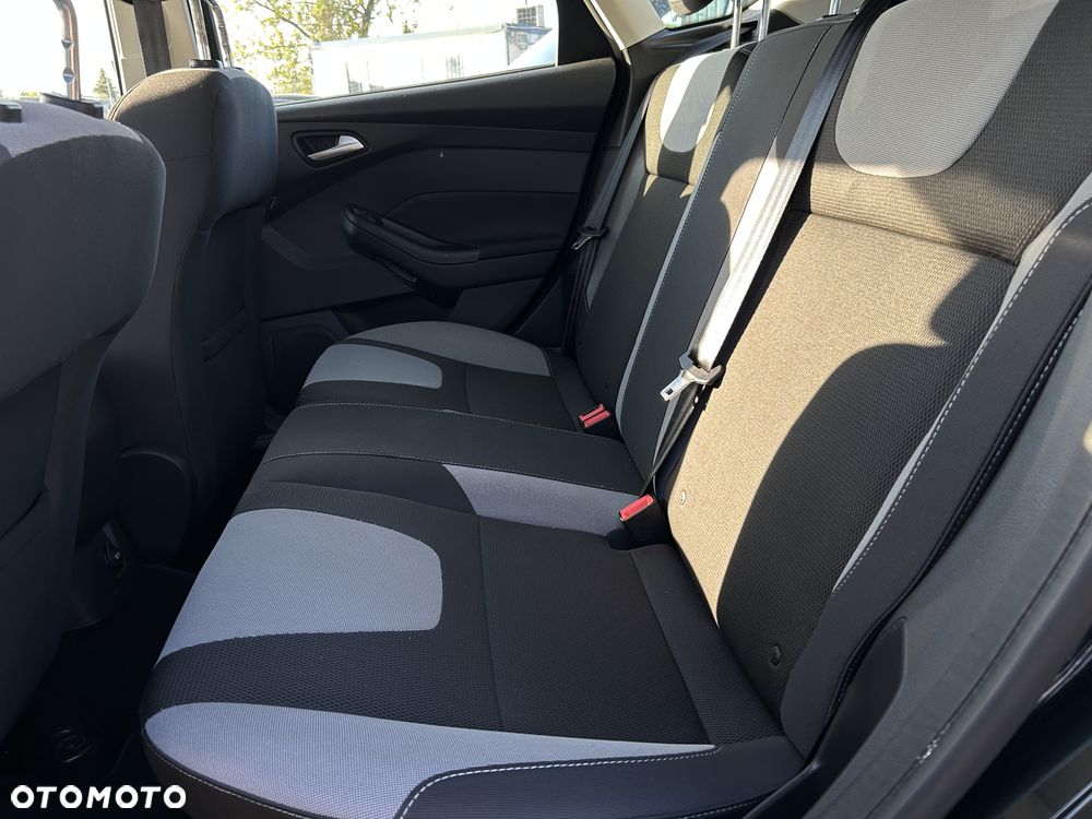 Ford Focus 1.6 EcoBoost Start-Stopp-System Champions Edition - 17