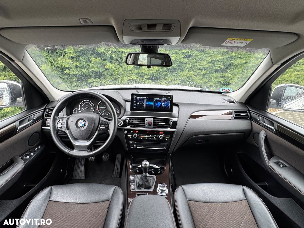 BMW X3 xDrive20d xLine - 12