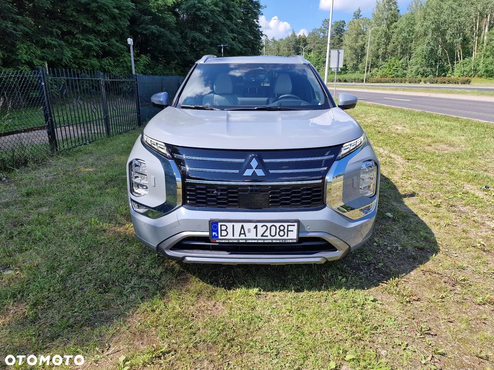 Mitsubishi Outlander Instyle - 3