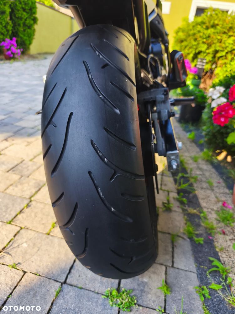 Yamaha XJ - 6