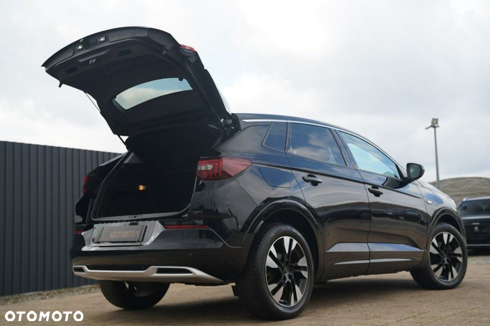 Opel Grandland X - 12