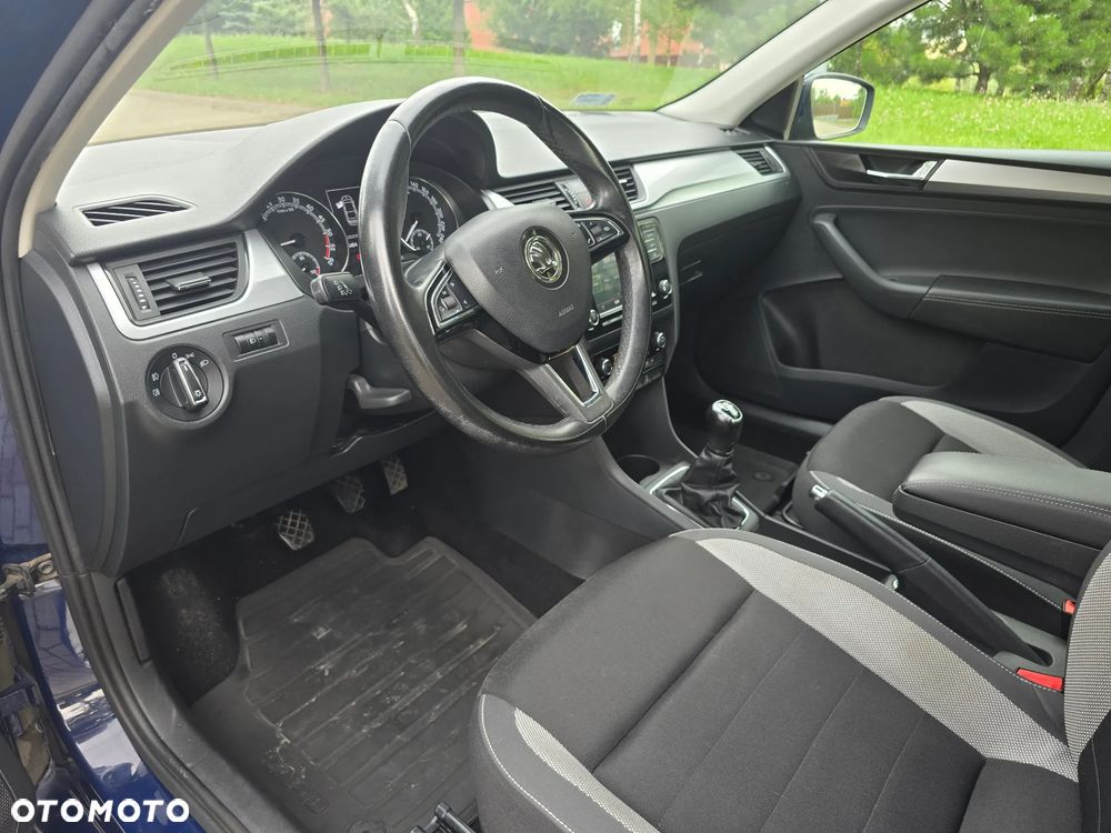 Skoda RAPID - 11