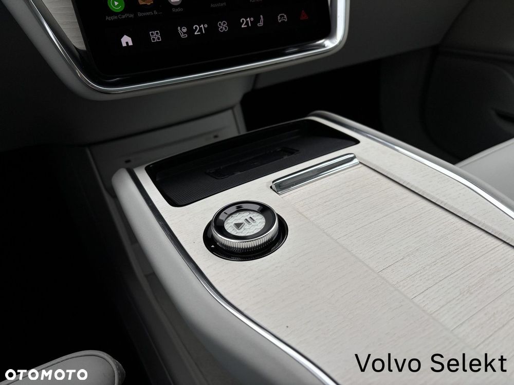Volvo EX90 - 15