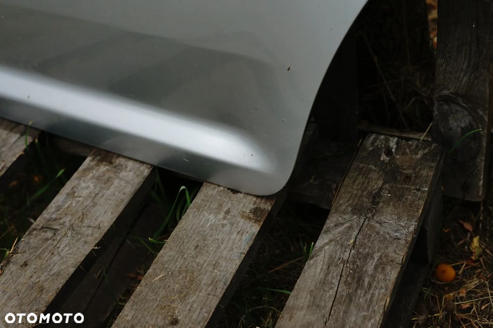 Drzwi tył tylne lewe VW Touran I LA7W - 7