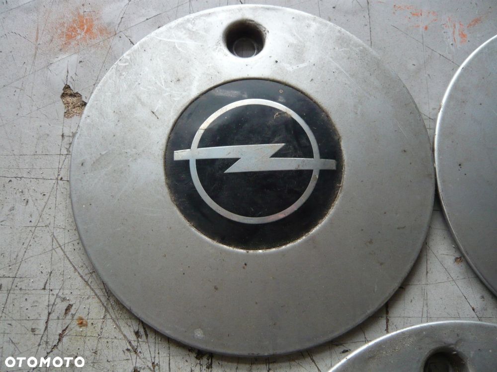 dekielek kapsel 90445781 opel - 3