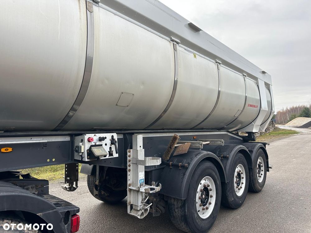 Schwarzmuller SK - 6