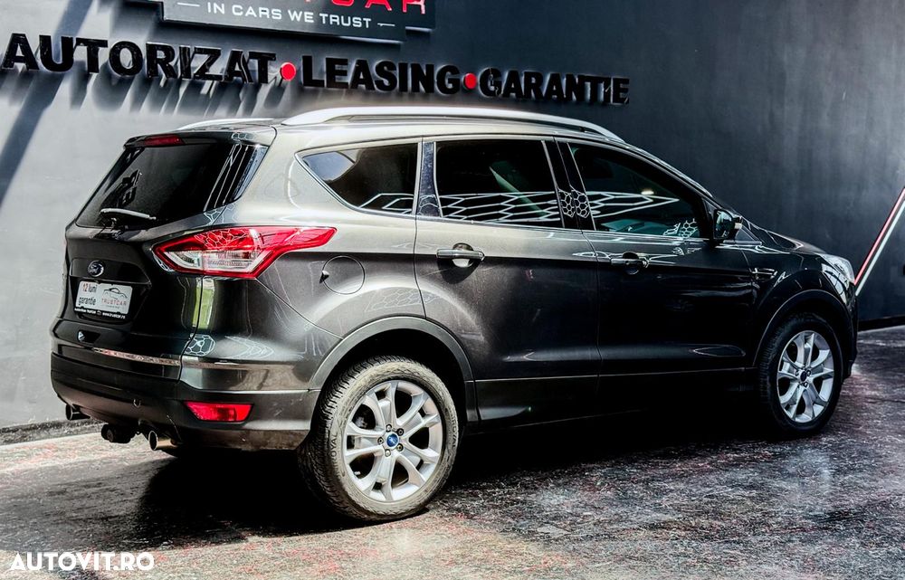 Ford Kuga 2.0 TDCi 4WD Powershift Titanium - 13