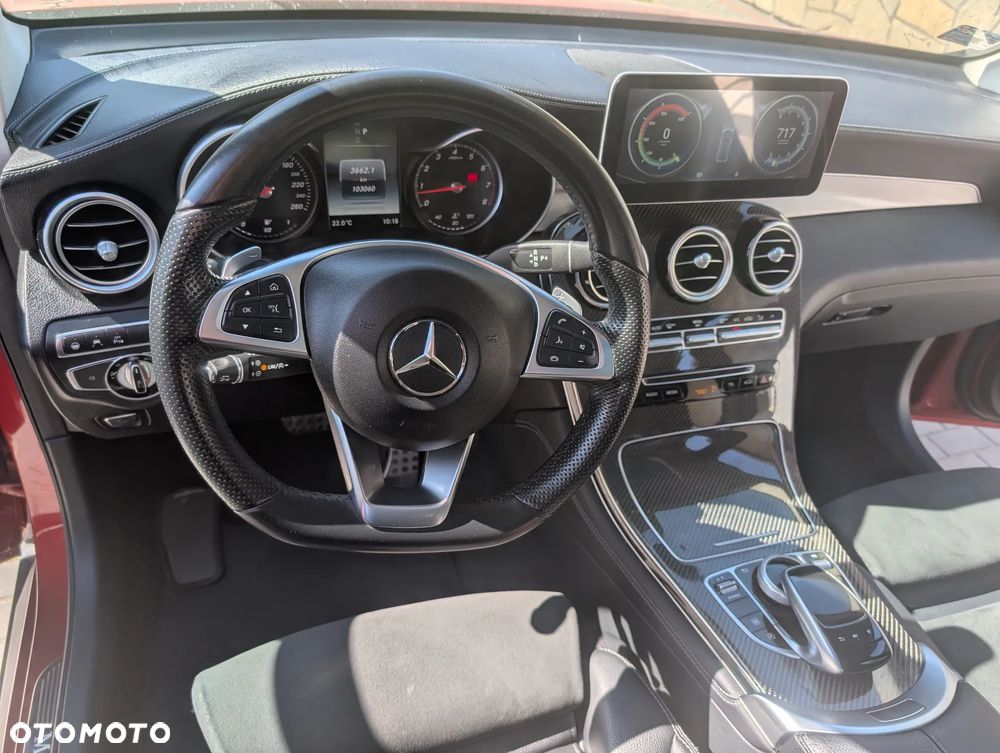 Mercedes-Benz GLC - 7