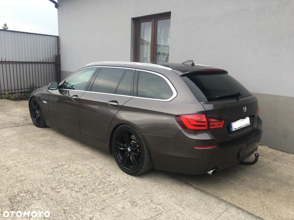 BMW Seria 5 535d xDrive Sport-Aut Luxury Line - 6