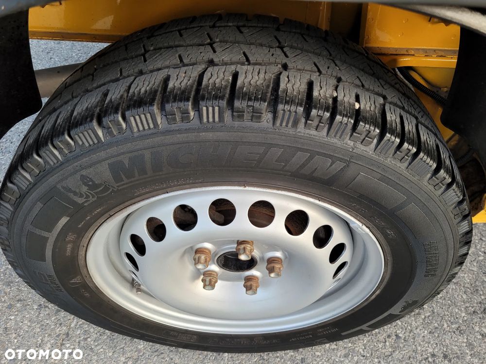 Volkswagen LT 35 Brygadówka 7 osób L2H2 - 37