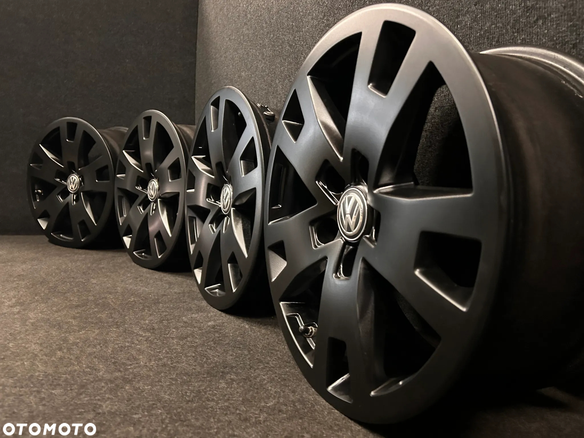 Alufelgi VW Amarok, Multivan, Caravelle, T5, T6 17 cali 5x120 4szt. Ładne z czujnikami! - 3