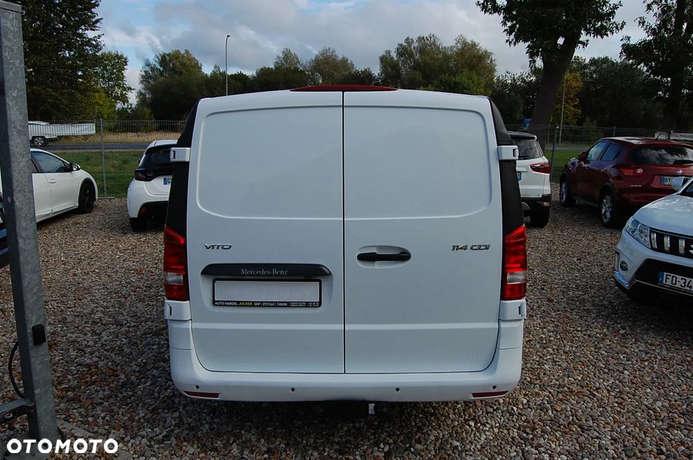 Mercedes-Benz Vito - 10