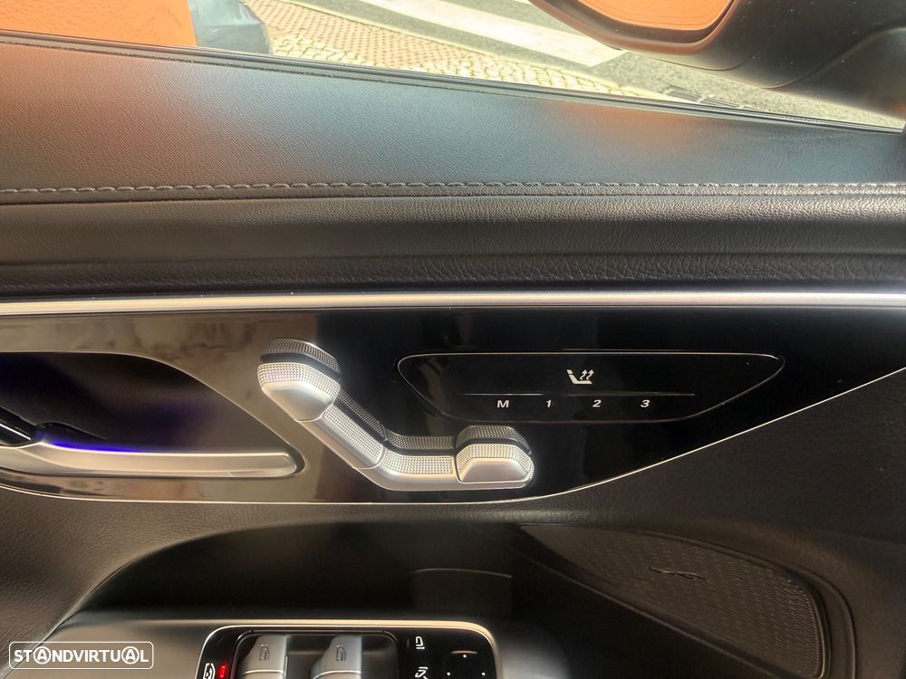 Mercedes-Benz C 300 d AMG Line - 23