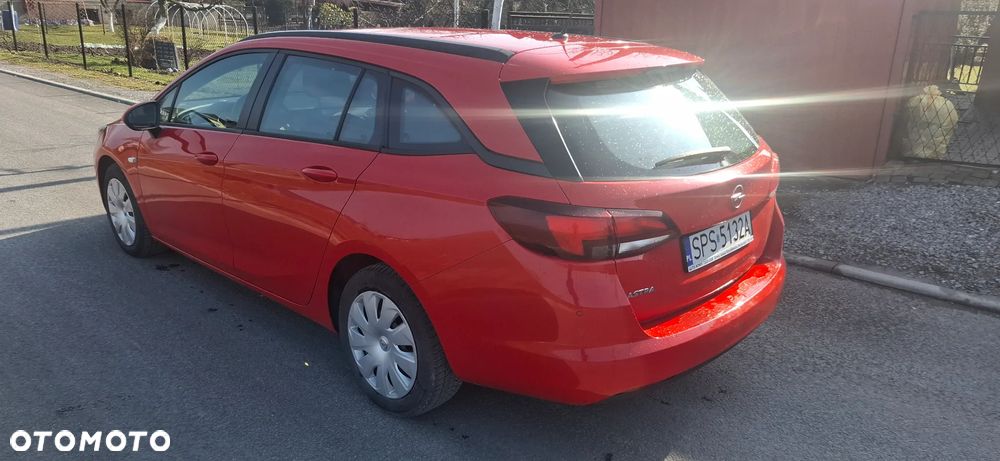 Opel Astra 1.6 CDTI Essentia S&S - 4