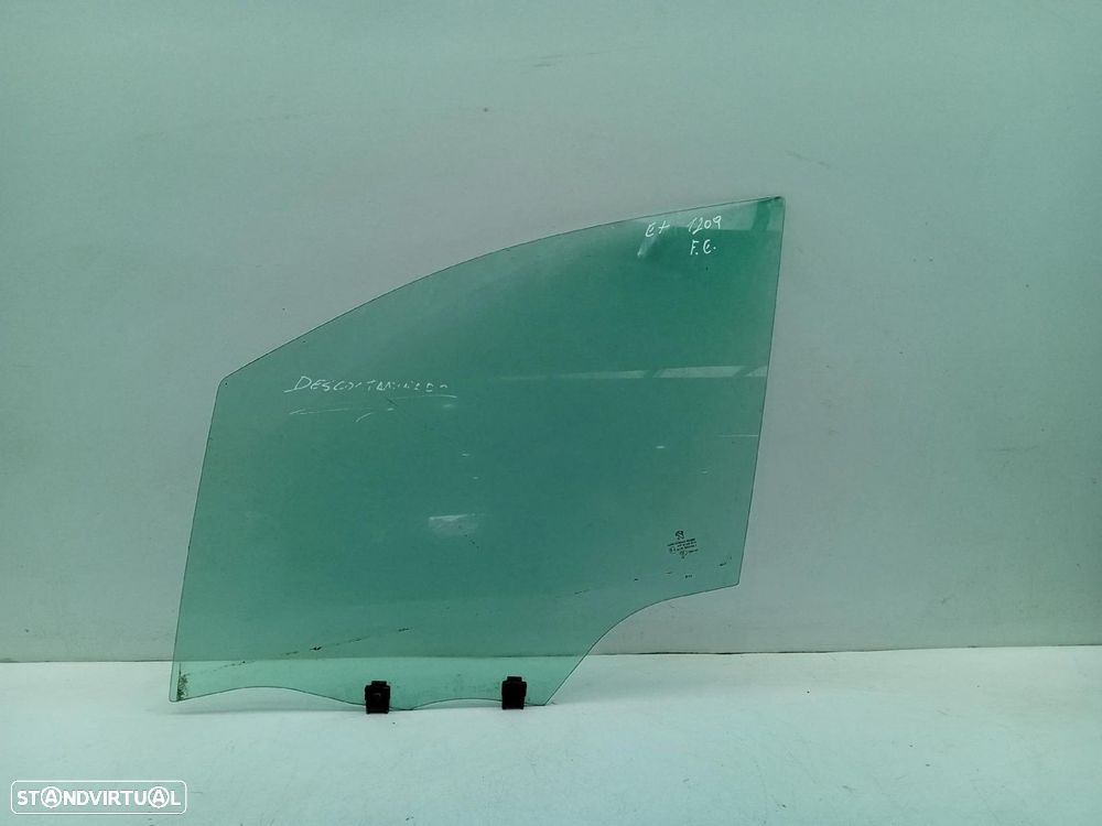 Vidro porta frente esquerda PEUGEOT 208 - 1