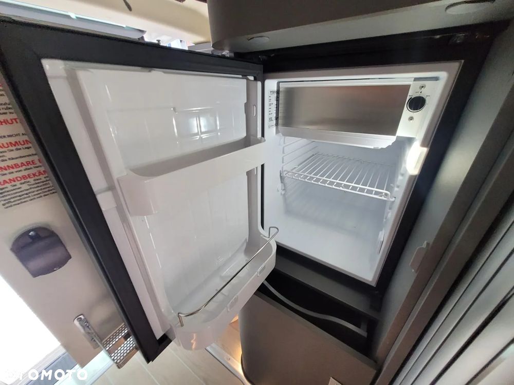 Westfalia Transporter T6.1 - 25