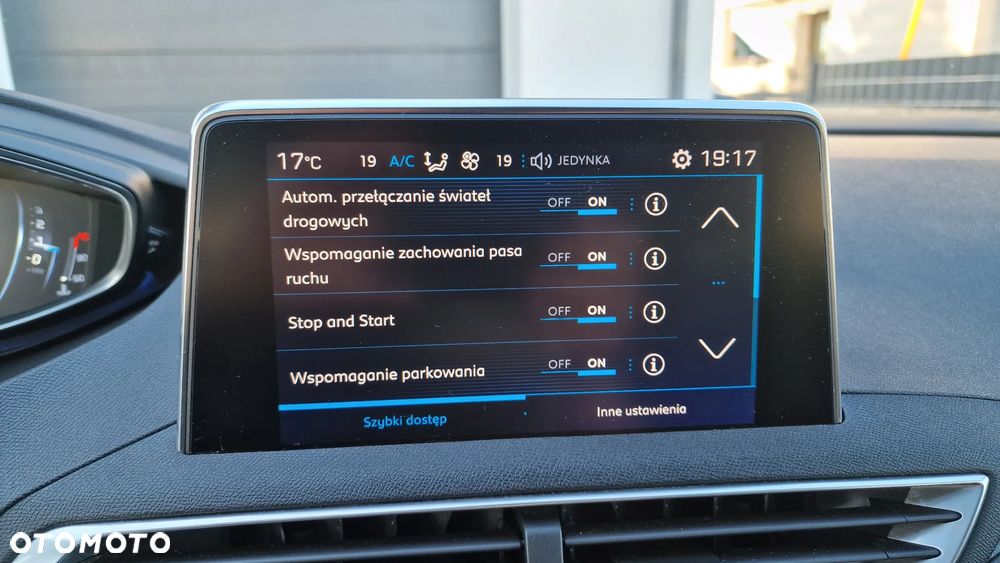 Peugeot 3008 BlueHDi 120 Stop & Start Allure - 40