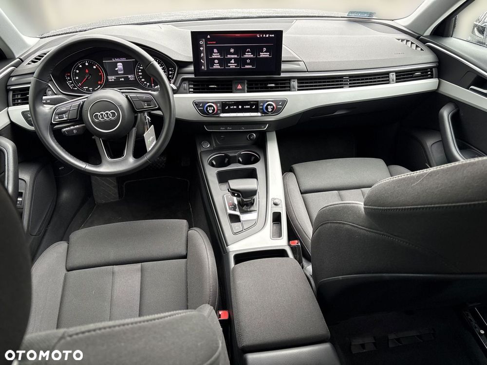 Audi A4 Limousine - 19