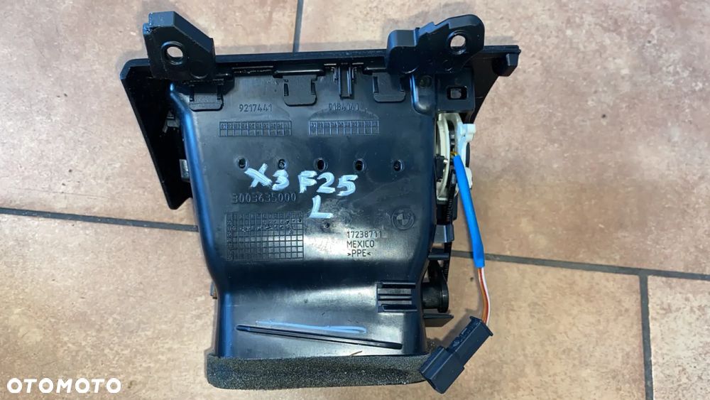BMW X3 F25 KRATKA NAWIEWU WLOT LEWA 9217441 - 3