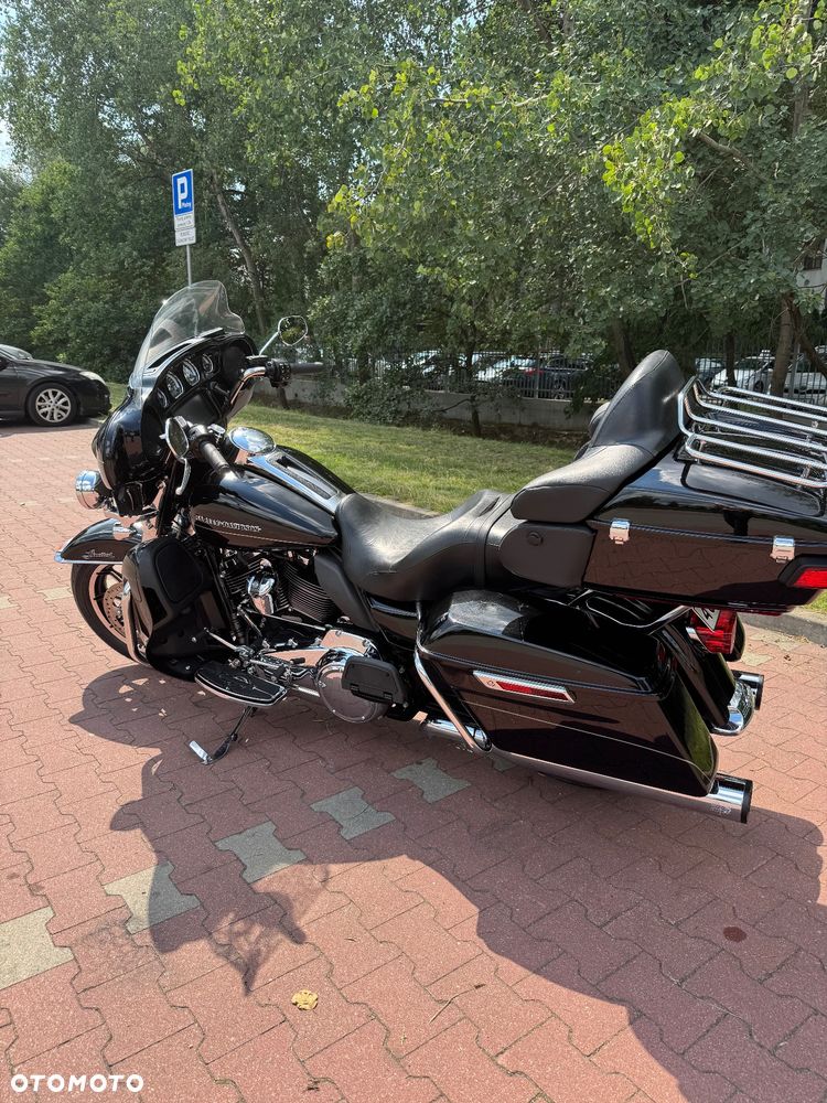 Harley-Davidson Touring Ultra Limited - 4