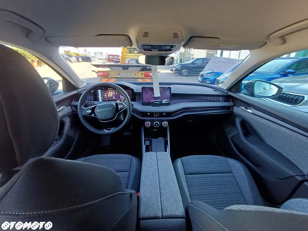 Skoda Superb 2.0 TSI Drive DSG - 24