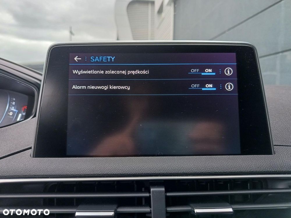 Peugeot 5008 1.6 PureTech Allure S&S EAT8 - 38