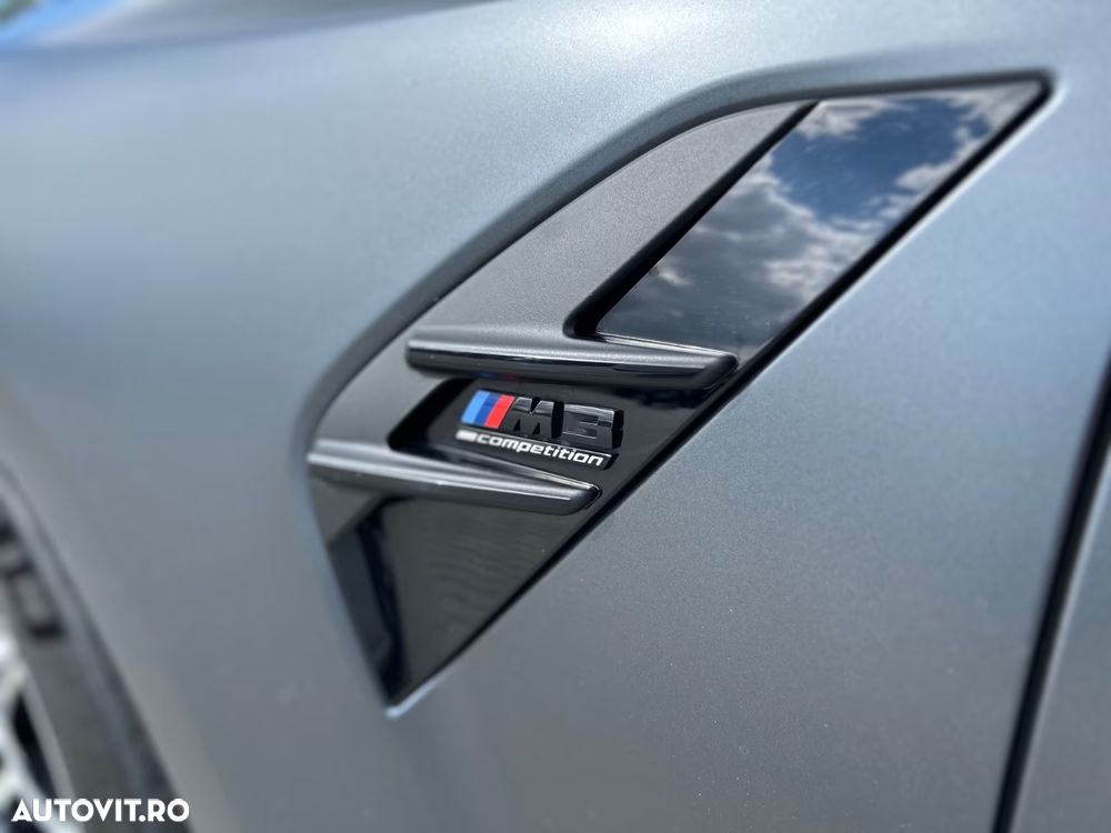 BMW M3 Competition xDrive AT - 16