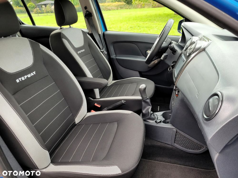 Dacia Sandero Stepway TCe 90 S&S Prestige - 6