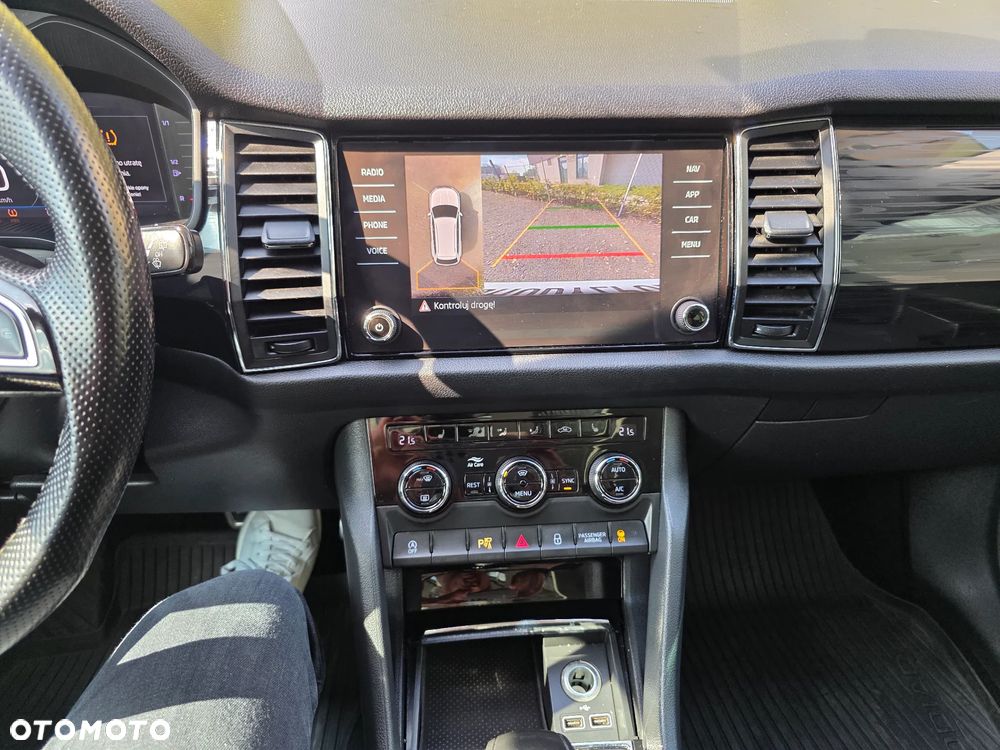 Skoda Kodiaq 2.0 TSI 4x4 Style DSG - 6