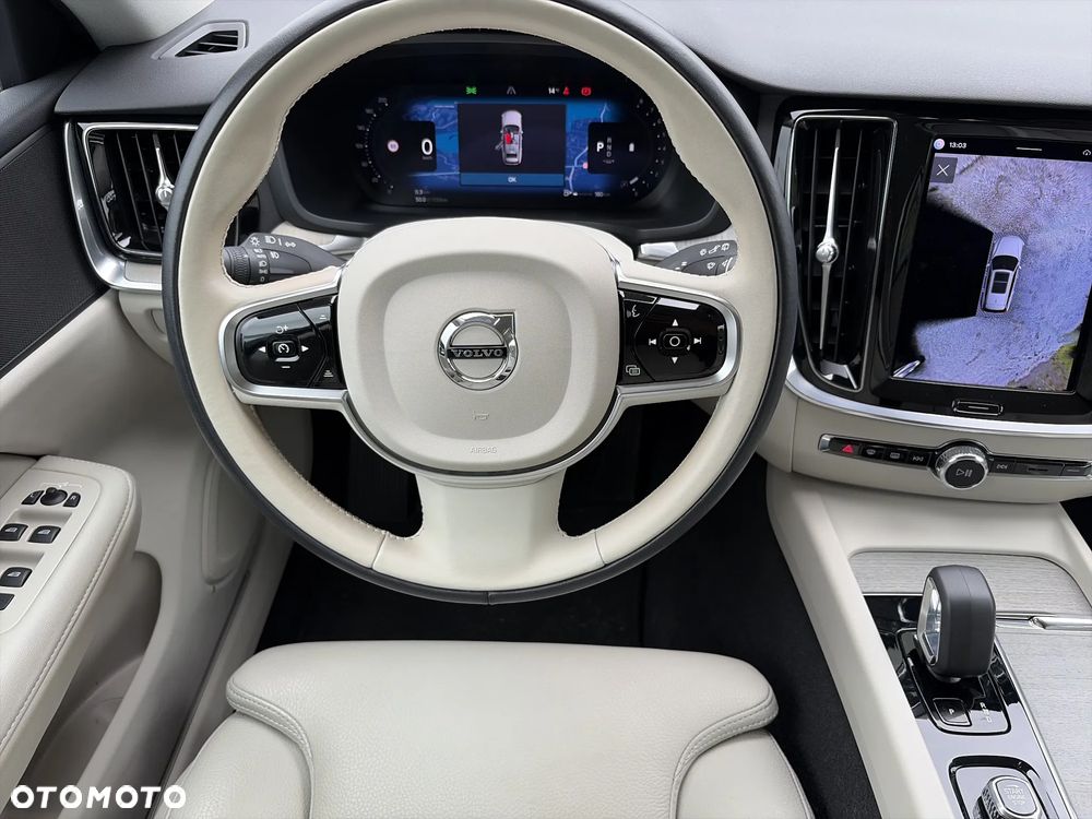 Volvo V60 B4 B Plus Bright - 19