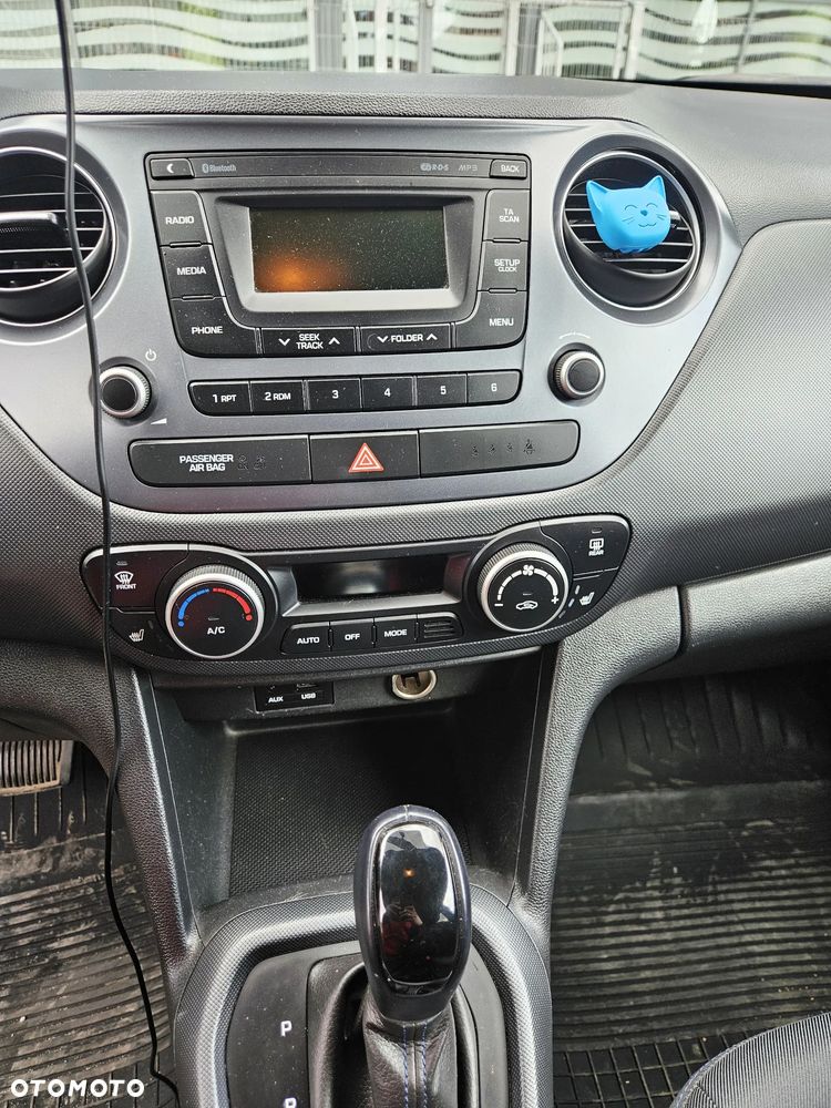 Hyundai i10 1.2 Premium - 10
