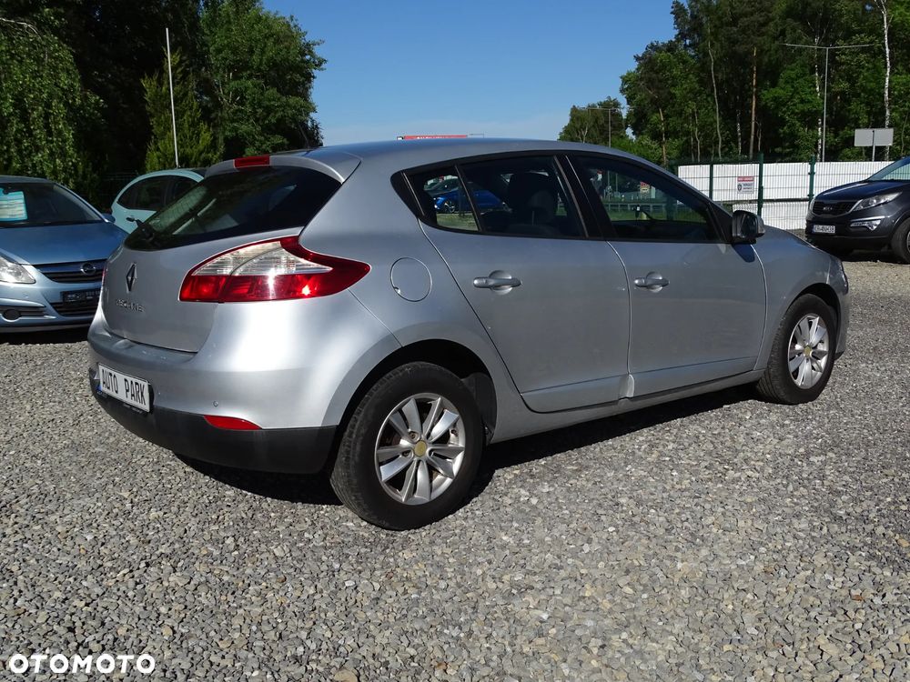 Renault Megane 1.6 16V Dynamique - 11