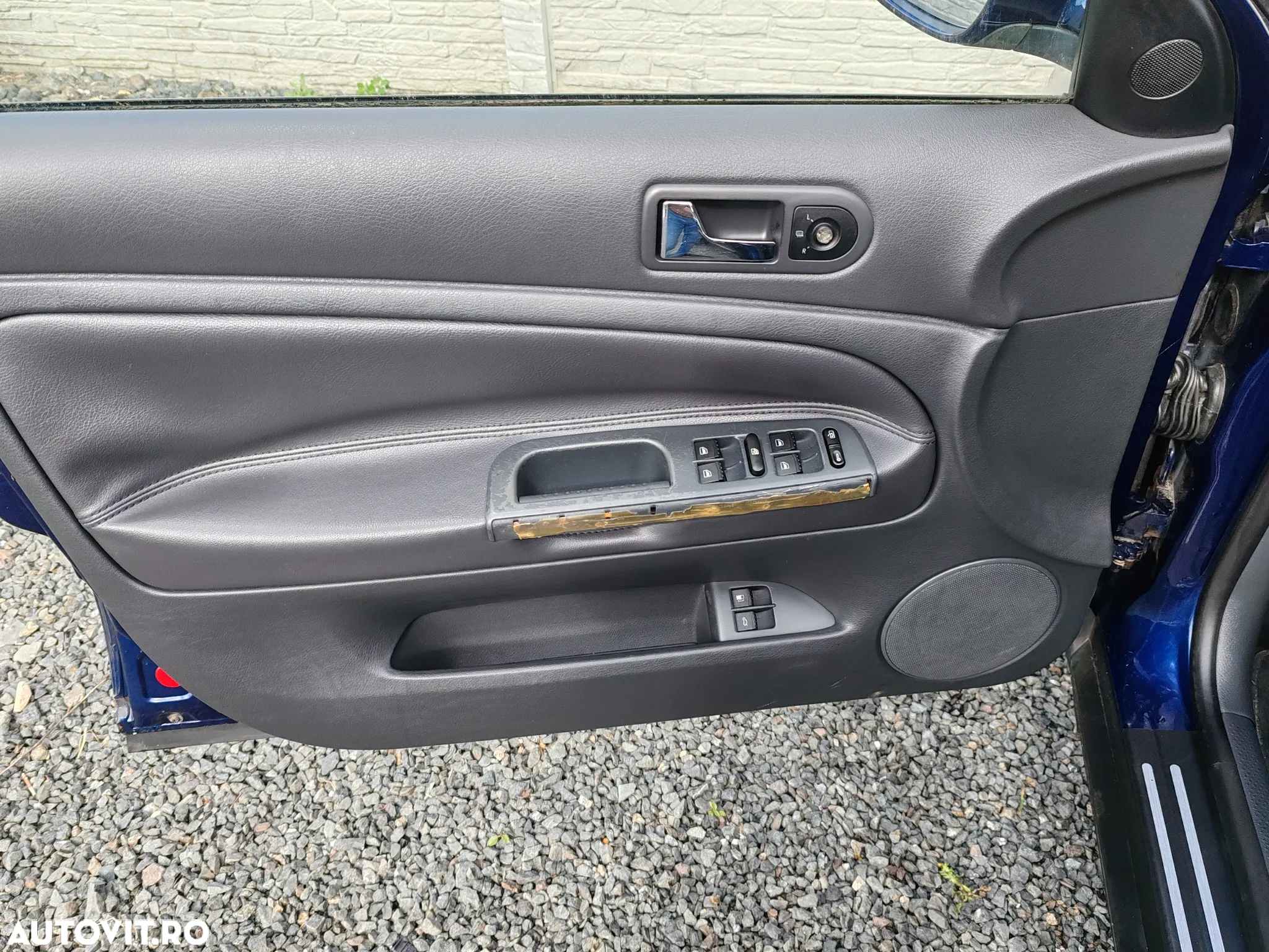 Volkswagen Passat - 14