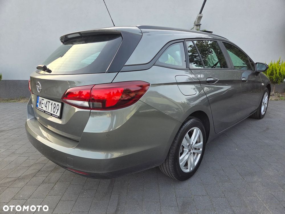 Opel Astra 1.2 T Business Elegance S&S - 9