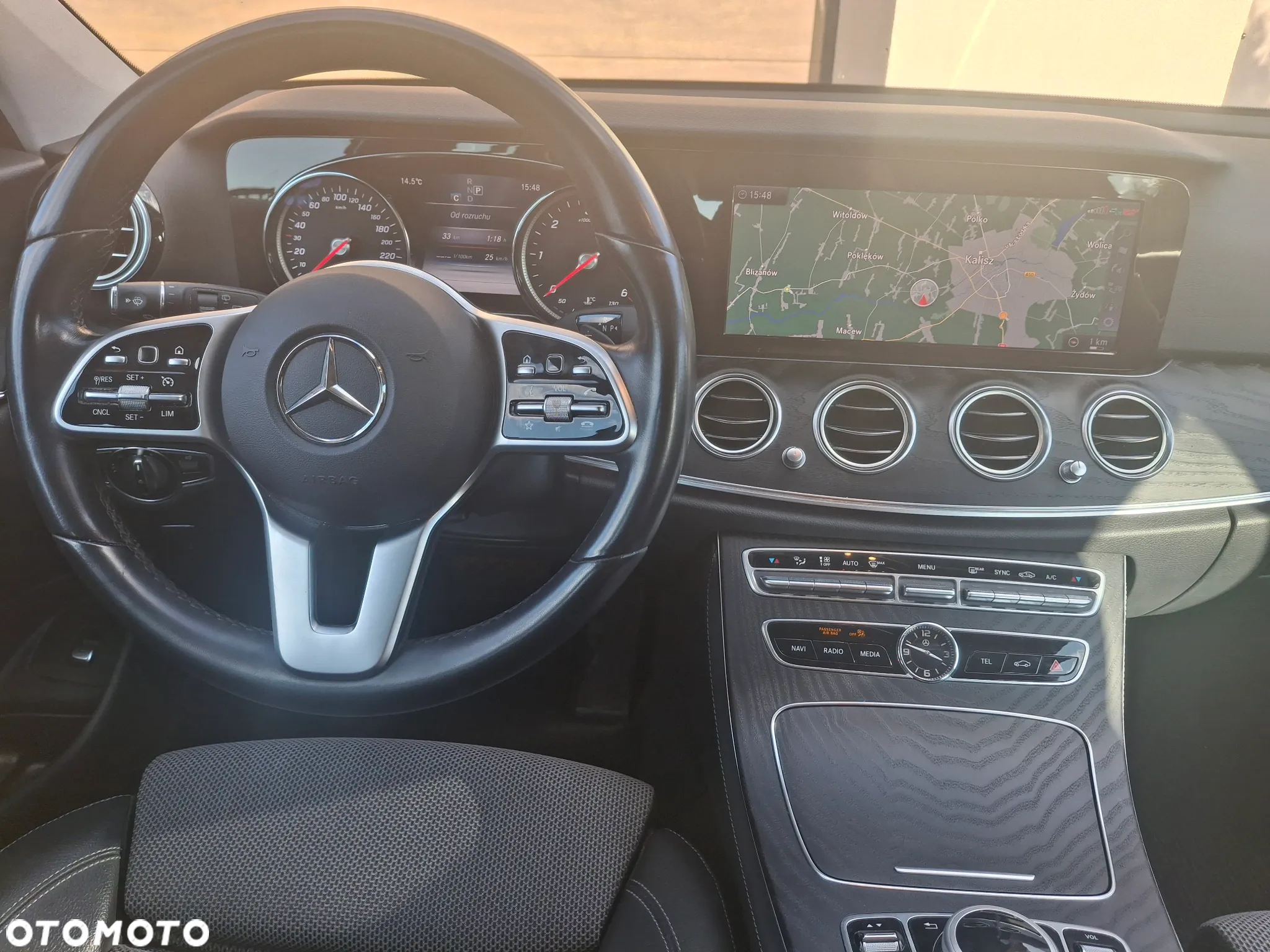 Mercedes-Benz Klasa E 220 d 9G-TRONIC - 15