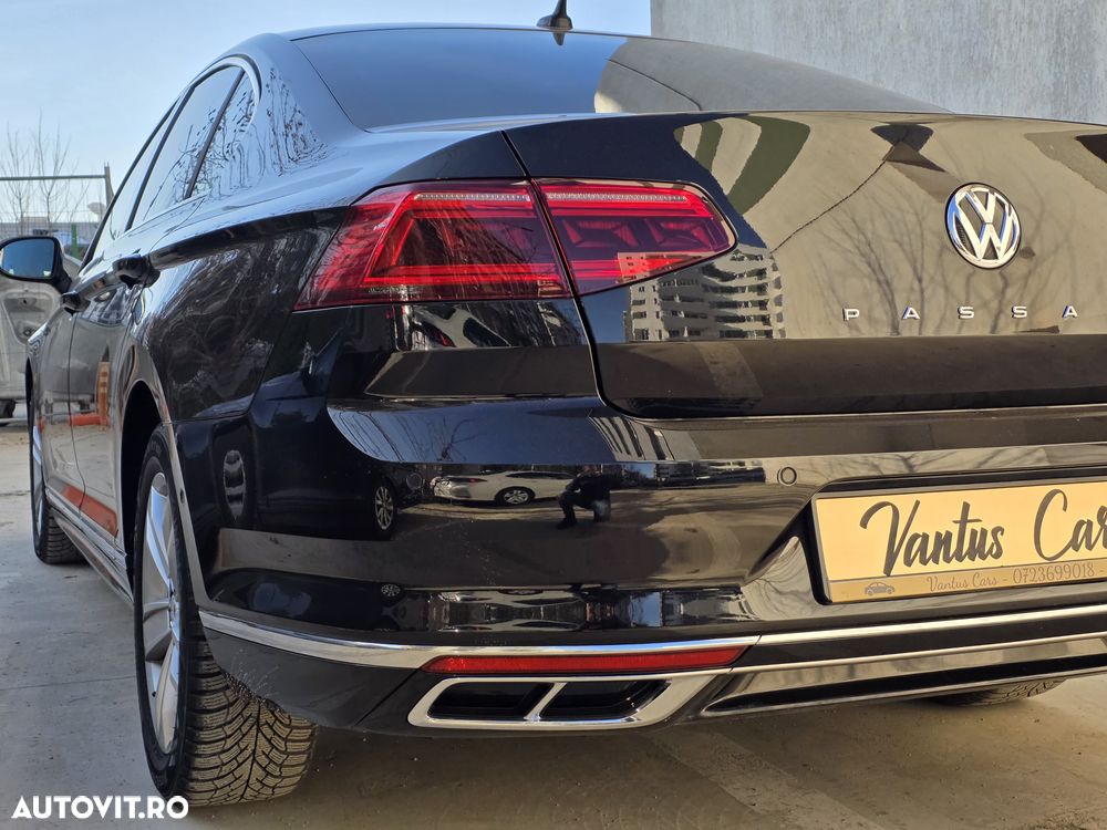 Volkswagen Passat 2.0 TDI DSG R Executive - 5