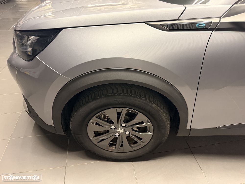 Peugeot e-2008 - 6