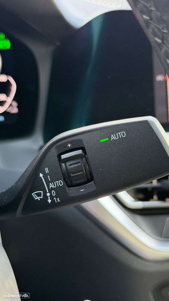 BMW 330 e Aut. M Sport - 27